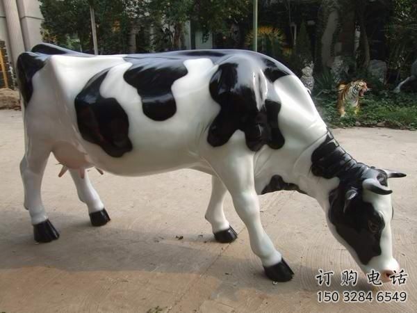 奶牛雕塑廠家 黑白點組合 不銹鋼奶牛雕塑工廠