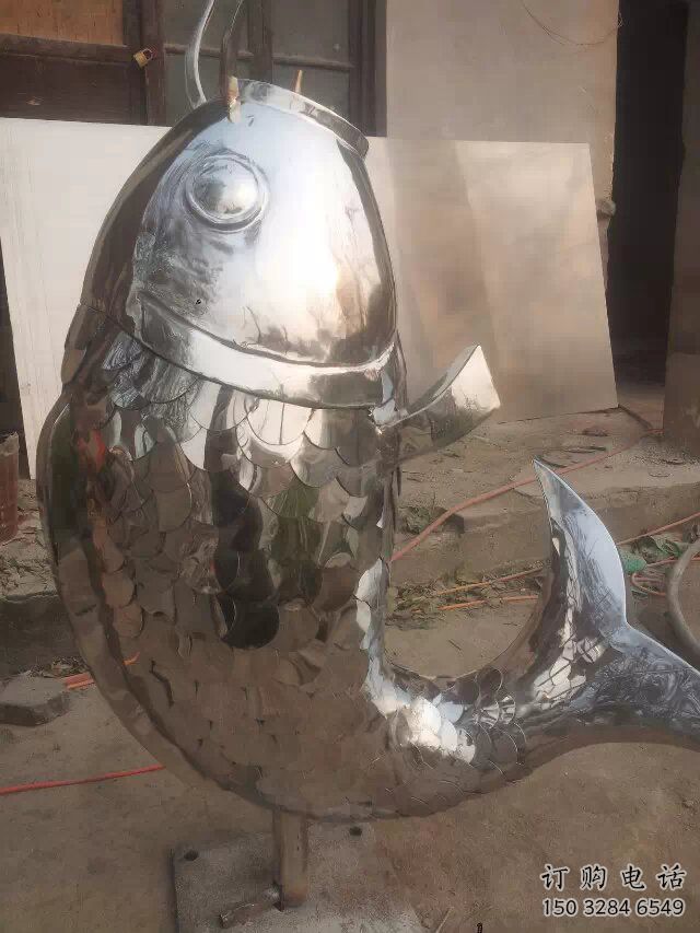 鏡面魚雕塑廠家 不銹鋼鏡面魚雕塑報價