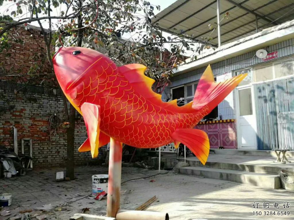 錦鯉雕塑廠家 紅色魚雕塑 不銹鋼紅鯉魚雕塑廠家