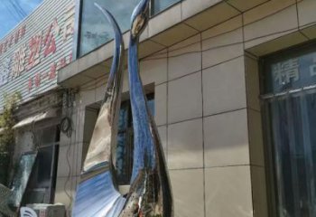 成對(duì)天鵝雕塑廠家 燈光配置 燈光天鵝雕塑設(shè)計(jì)