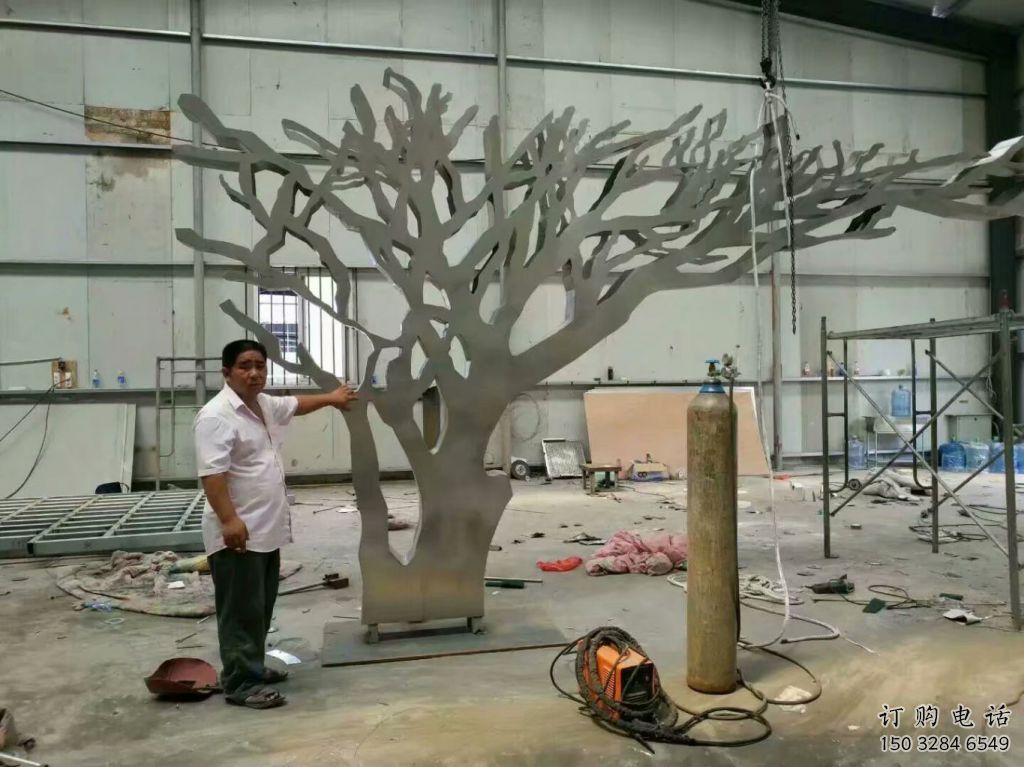 剪影樹雕塑廠家 園林不銹鋼剪影雕塑