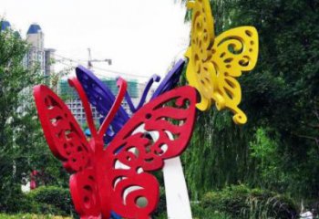 鏤空蝴蝶雕塑 噴漆草地擺件 戶外別墅區(qū)蝴蝶雕塑廠家