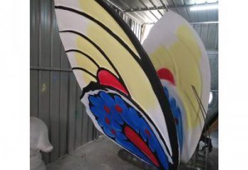 彩繪蝴蝶雕塑 仿真噴漆小品 大型游樂(lè)場(chǎng)蝴蝶雕塑廠家