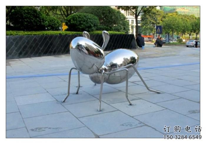 街道螞蟻雕塑廠家 創(chuàng)意村口小品 酒店拉絲螞蟻雕塑