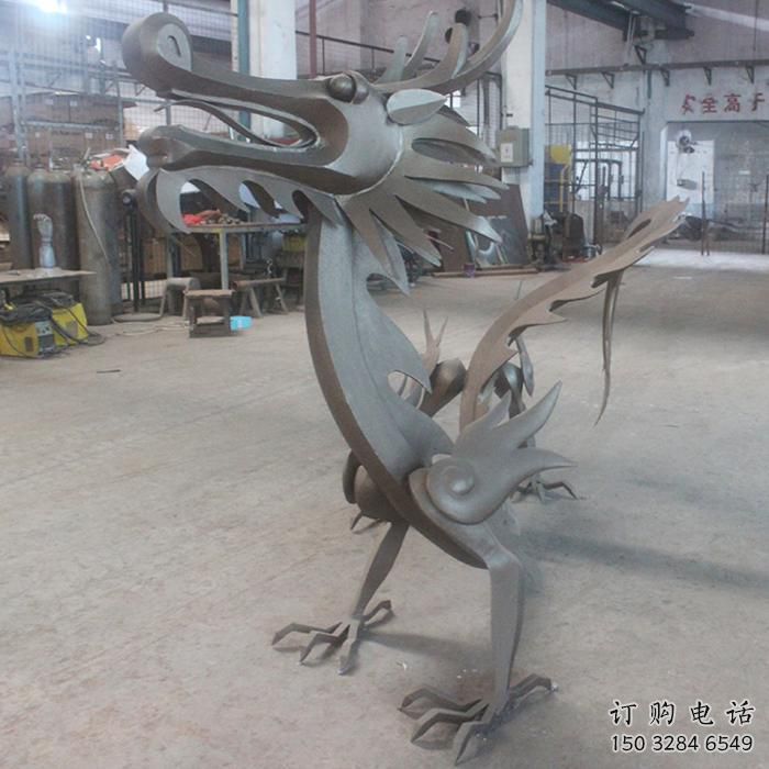 商場恐龍雕塑廠家 中式室內小品 酒店拉絲恐龍雕塑
