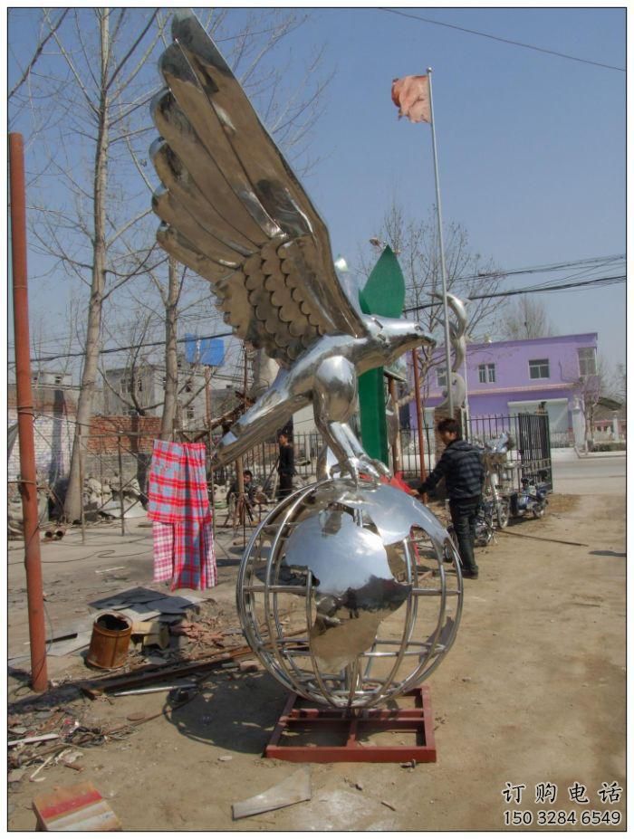 村口飛鷹雕塑廠家 中式啞光擺件 大型戶外飛鷹雕塑