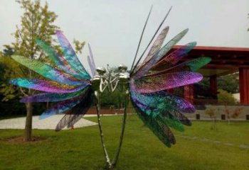 彩繪蜻蜓雕塑廠家 卡通噴漆小品 草地電鍍蜻蜓雕塑