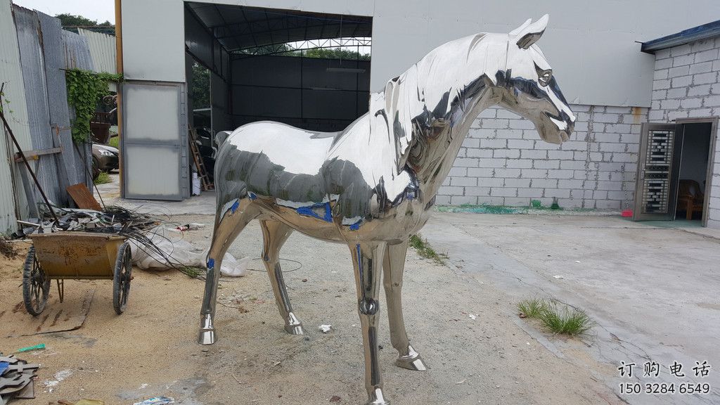 抽象馬雕塑廠家 創意村口擺件 玄關鏡面馬雕塑