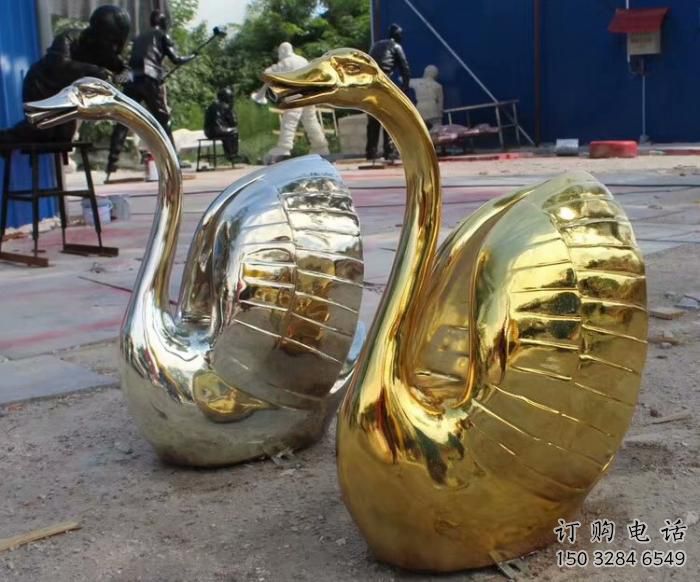 鍍金鵝雕塑廠家 創意村口小品 戶外大型鵝雕塑
