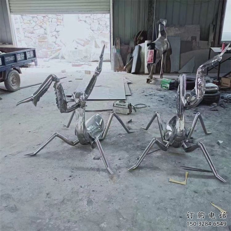 草地螞蚱雕塑廠家 公園異形小品 室內異形螞蚱雕塑