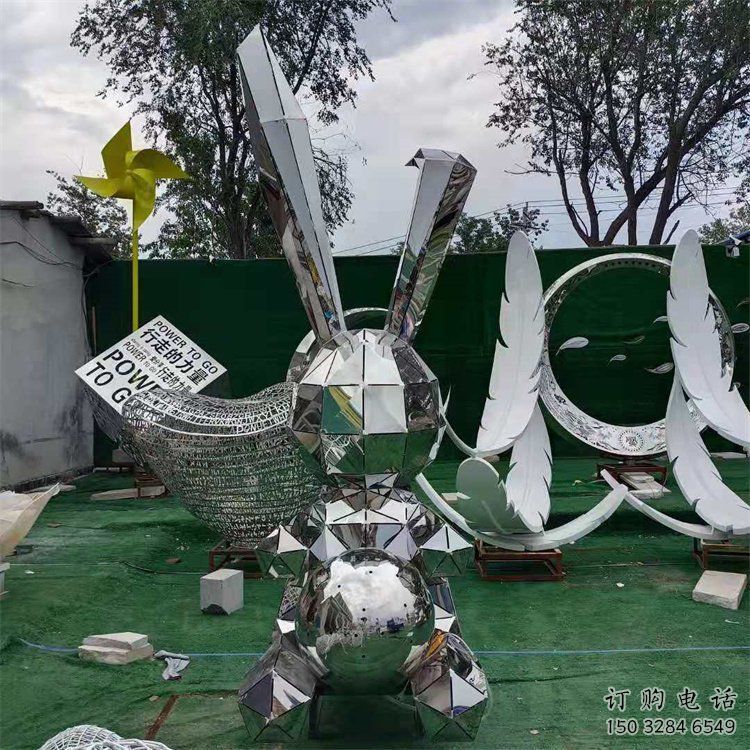 賓館玉兔雕塑廠家 歐式仿真小品 戶外噴漆玉兔雕塑