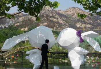 鏡面玉兔雕塑廠家 現代公園擺件 游樂場異形玉兔雕塑