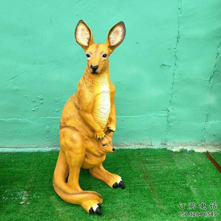 噴漆袋鼠雕塑廠家 卡通廣場小品 草地仿真袋鼠雕塑
