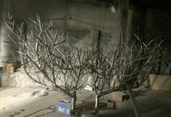 鋼管鹿角雕塑廠家 創(chuàng)意現(xiàn)代擺件 公園噴漆鹿角雕塑