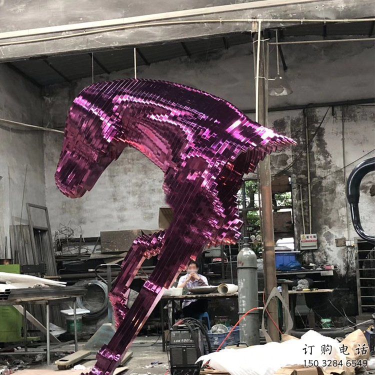 賓館馬頭雕塑廠家 歐式仿真小品 大型電鍍馬頭雕塑