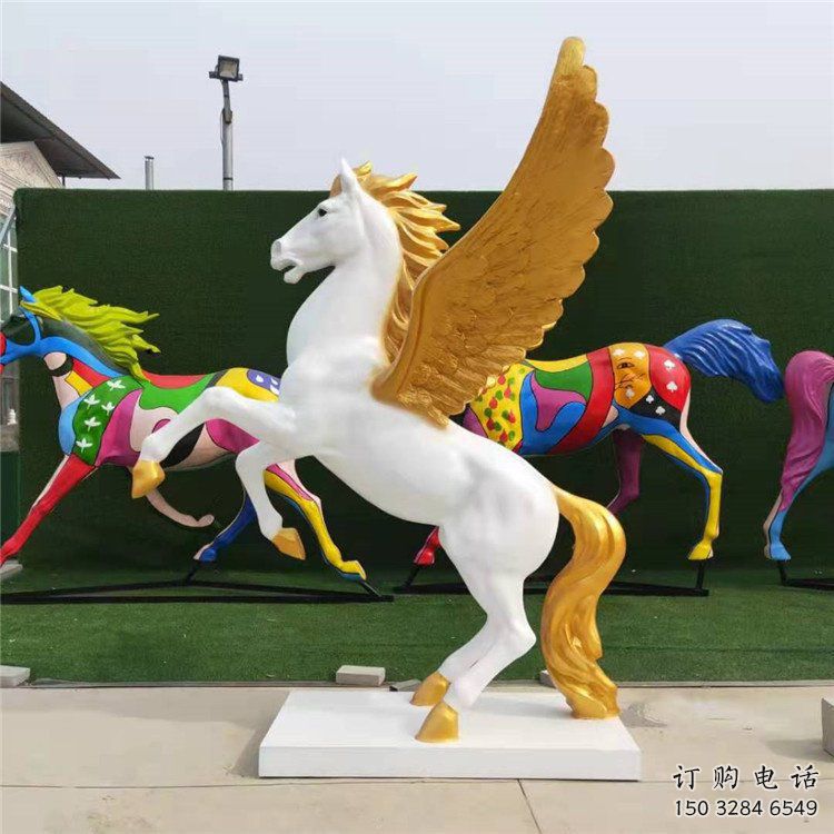 仿真飛馬雕塑廠家 大型創(chuàng)意擺件 公園噴漆飛馬雕塑