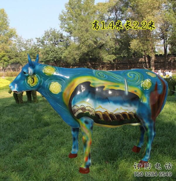 街道花牛雕塑廠家 創(chuàng)意彩繪小品 大型公園花牛雕塑