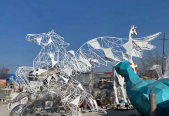 步行街花片馬雕塑廠家 創意鏤空擺件 草地切面花片馬雕塑