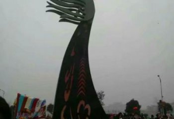 拉絲鳳鳥雕塑廠家 大型抽象擺件 游樂(lè)場(chǎng)異形鳳鳥雕塑