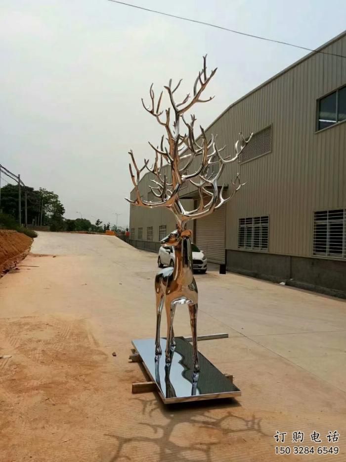 風景區小鹿雕塑廠家 中式創意擺件 大型鏡面小鹿雕塑