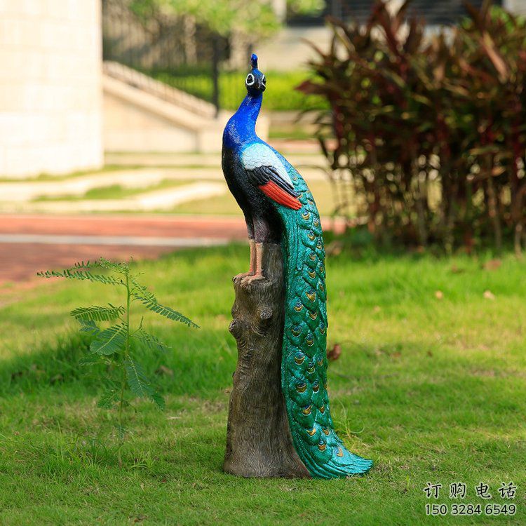 抽象孔雀雕塑廠家 創意村口擺件 玄關彩繪孔雀雕塑