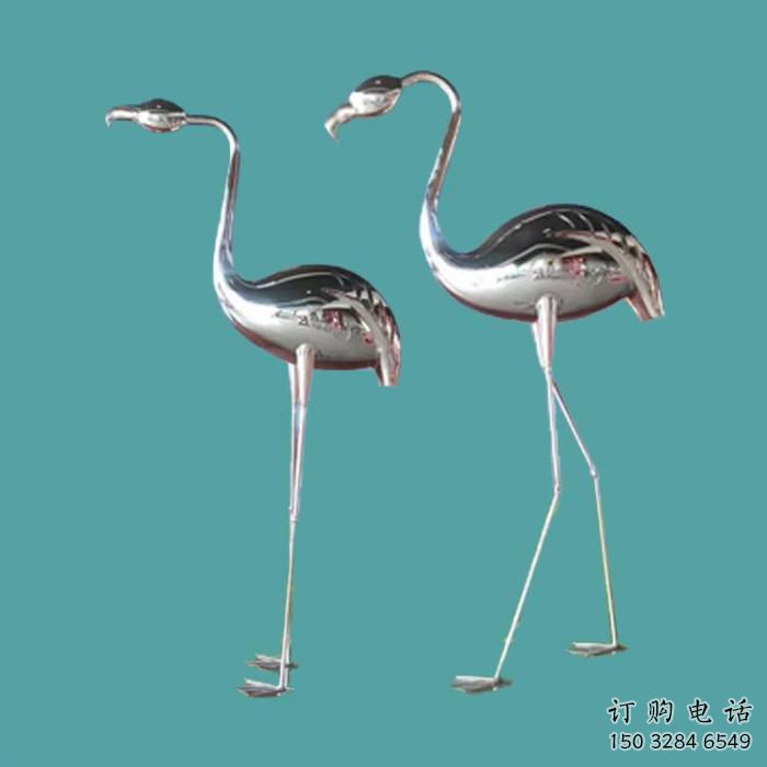 鑄造火烈鳥(niǎo)雕塑廠家 創(chuàng)意村口小品 村口仿真火烈鳥(niǎo)雕塑