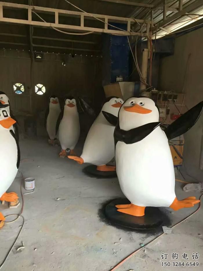 公園企鵝雕塑廠家 中式彩繪小品 風景區仿真企鵝雕塑