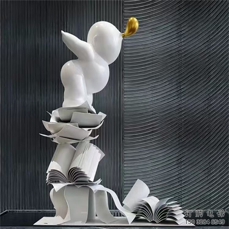 鏡面書山雕塑廠家 烤漆大型擺件 博物館不銹鋼書山雕塑