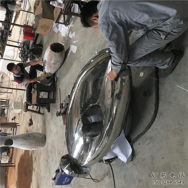 鍛造球體雕塑廠家 現(xiàn)代創(chuàng)意小品 戶外不銹鋼球體雕塑