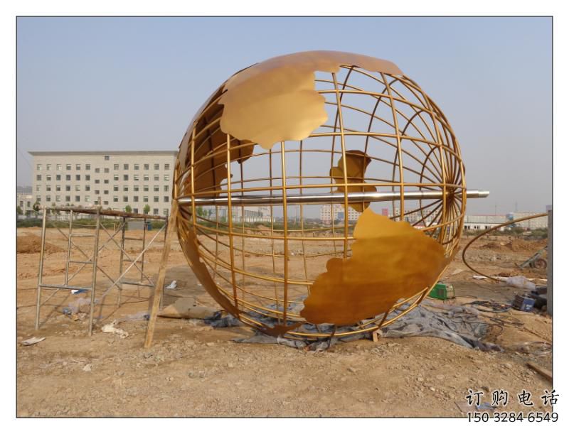 鏤空地球儀雕塑廠家 園林小品 住宅小區(qū)不銹鋼地球儀雕塑
