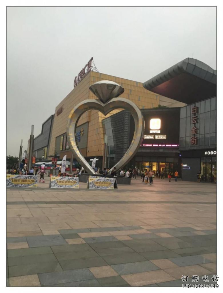 大型商場鉆戒雕塑廠家 戶外擺件 鏡面不銹鋼鉆戒雕塑