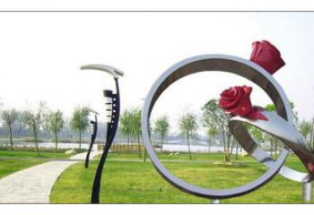 戶外戒指雕塑廠家 噴漆小品 大型不銹鋼戒指雕塑