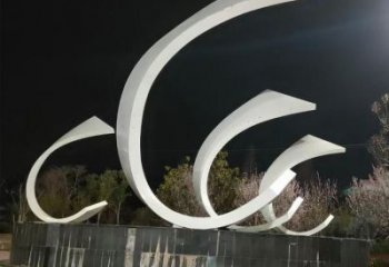 切面小船雕塑廠家 庭院擺件 抽象不銹鋼小船雕塑生產(chǎn)