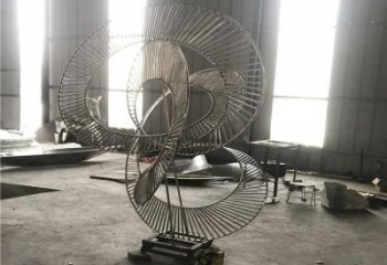 鋼管雙環(huán)雕塑廠家 異形烤漆小品 房地產(chǎn)不銹鋼雙環(huán)雕塑生產(chǎn)