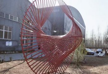 拉絲雙環(huán)雕塑廠家 鏤空創(chuàng)意擺件 別墅區(qū)不銹鋼雙環(huán)雕塑制作