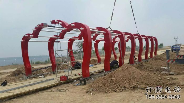 幾何大門雕塑廠家 公園創意小品 戶外不銹鋼大門雕塑生產