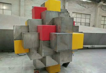 步行街魔方雕塑廠家 游樂場小品 抽象不銹鋼魔方雕塑廠家