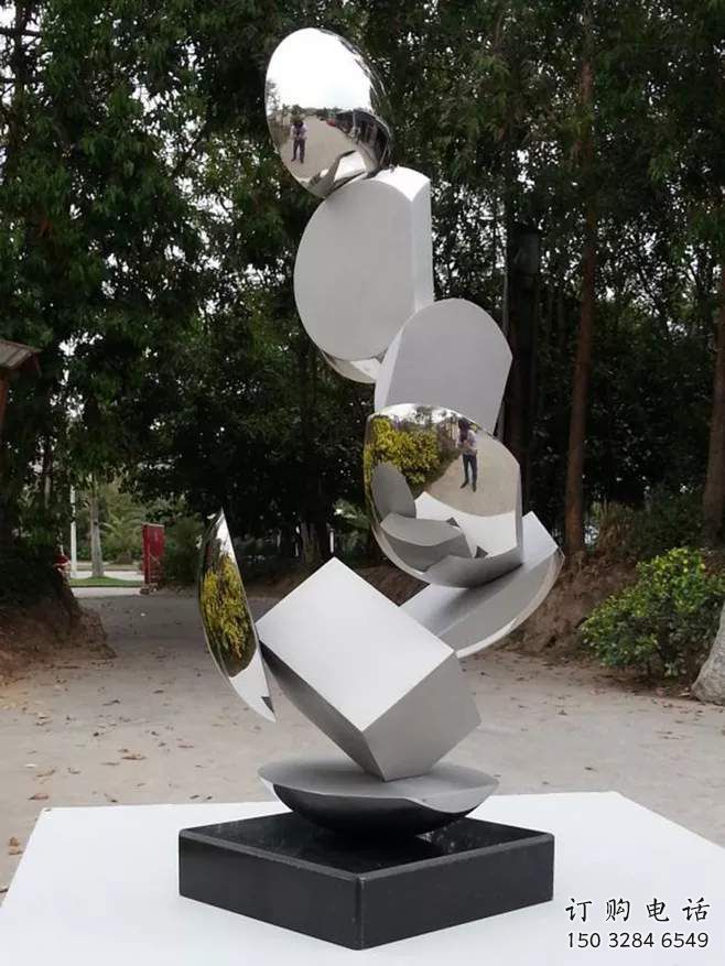 異形幾何體雕塑廠家 現代小品 大型不銹鋼幾何體雕塑廠