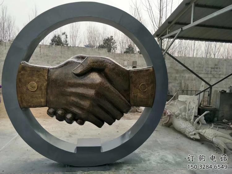 酒店握手雕塑廠家 現代小品 大型不銹鋼握手雕塑廠