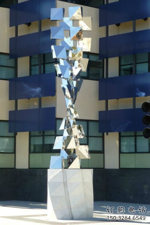 酒店路標雕塑廠家 抽象小品 戶外不銹鋼路標雕塑廠