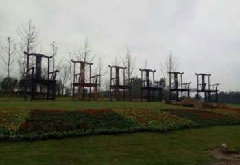 廣場椅子雕塑廠家 公園小品 現(xiàn)代不銹鋼椅子雕塑廠