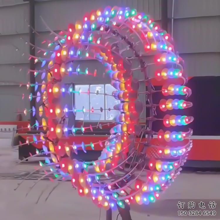 街道風(fēng)動雕塑廠家 現(xiàn)代擺件 鏡面不銹鋼風(fēng)動雕塑廠