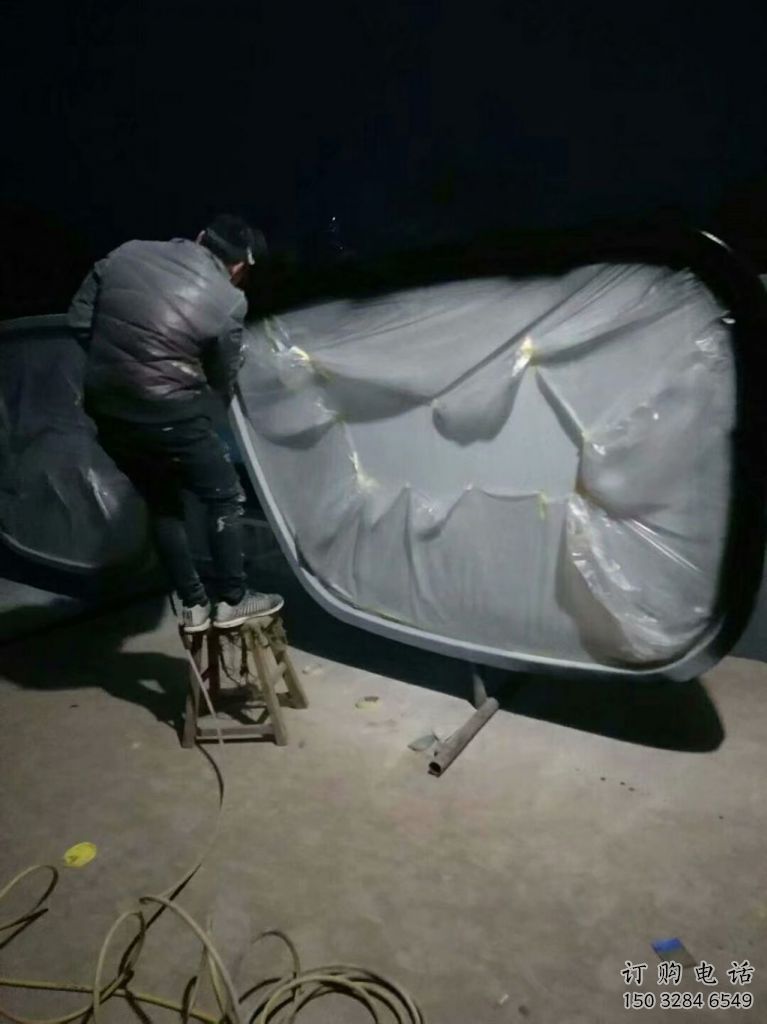 現代眼鏡雕塑廠家 大型別墅區擺件 烤漆不銹鋼眼鏡雕塑廠