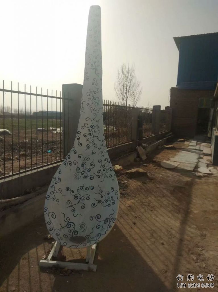 彩繪勺子雕塑廠家 餐飲店擺件 街頭不銹鋼勺子雕塑廠