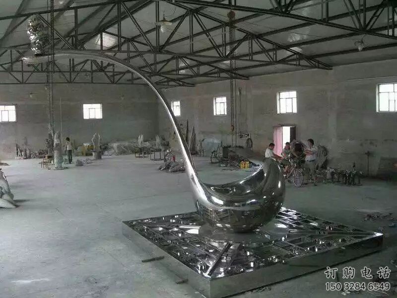 鏡面勺子雕塑廠家 大型擺件 現代不銹鋼勺子雕塑廠