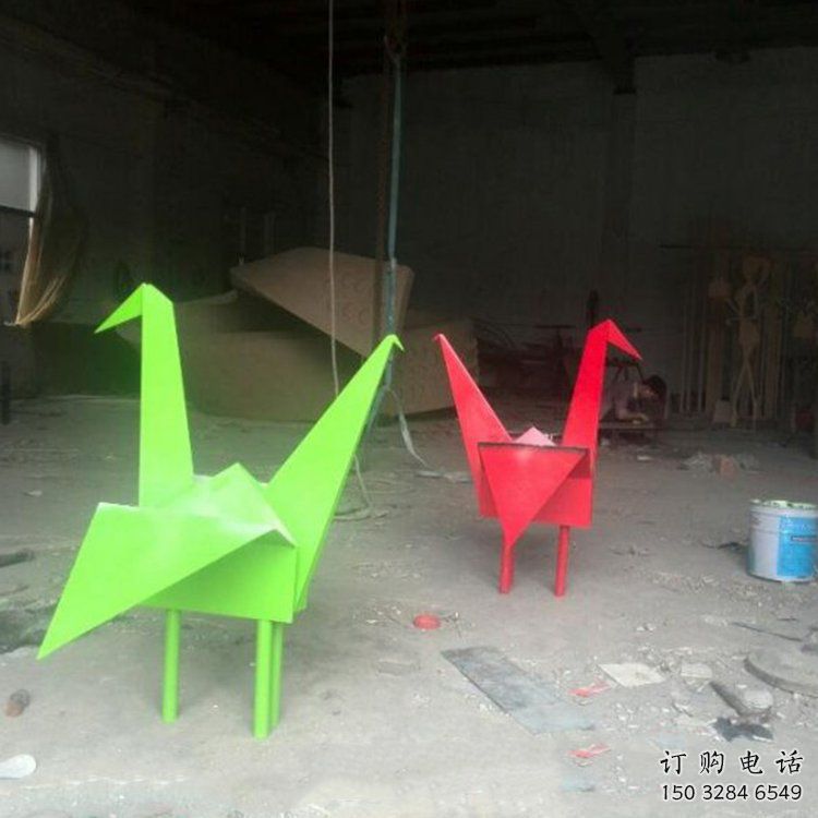 庭院千紙鶴雕塑廠家 創(chuàng)意小品 鍛造不銹鋼千紙鶴雕塑加工