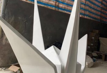 戶外千紙鶴雕塑廠家 噴漆小品 大型不銹鋼千紙鶴雕塑制作
