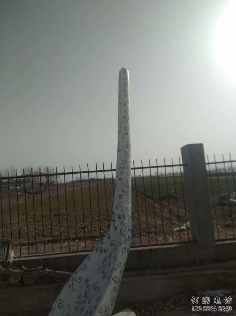 商業街湯匙雕塑廠家 戶外擺件 大型不銹鋼湯匙雕塑廠