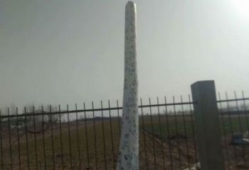 商業街湯匙雕塑廠家 戶外擺件 大型不銹鋼湯匙雕塑廠