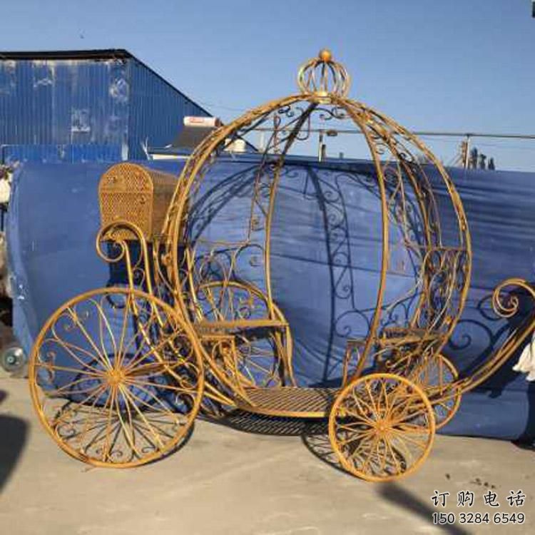 抽象馬車雕塑廠家 廣場小品 歐式不銹鋼馬車雕塑廠